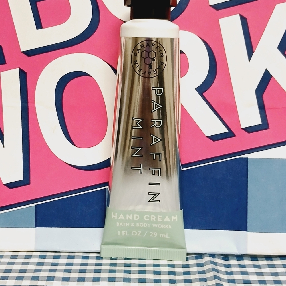 Bath and Body Works Paraffin Mint Hand Cream